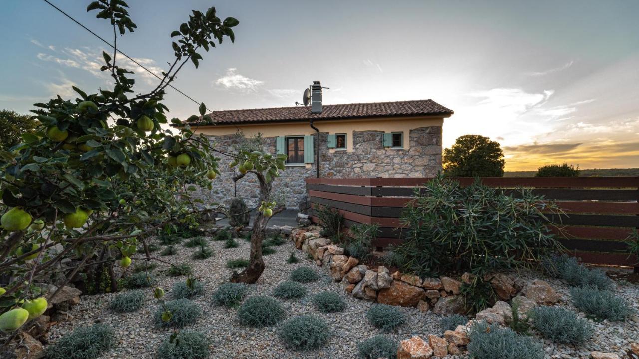 Villa Campiello Heated Pool Vrbnik Exterior photo